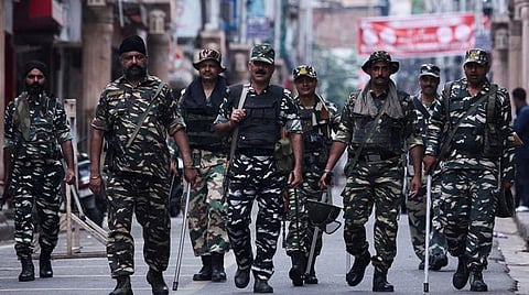 பாகிஸ்தான் உளவு பார்ப்பதாக புகார் - ராணுவ ரகசிய தகவல்கள் கசிந்ததா என விசாரணை