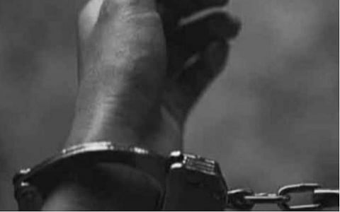 கோவை | போலீஸாரை மிரட்டிய 3 பெண்கள் கைது