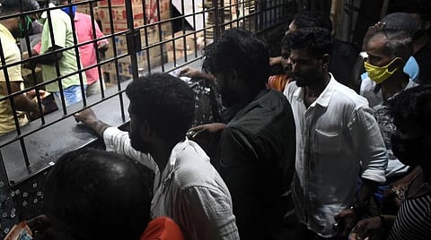 குடிநோய் குற்றவாளிகளின் மறுவாழ்வுக்கு ரூ.2.61 கோடி: தமிழக அரசு தகவல்