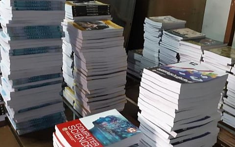 பாடப் புத்தகத்தில் மத்திய அரசு பெயர் மாற்றம்: பள்ளிக்கல்வித் துறை அதிகாரிகள் தகவல்