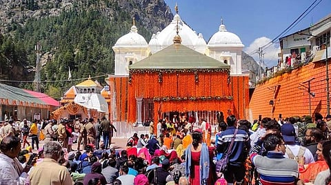 சார்தாம் யாத்திரை தொடக்கம் : கங்கோத்ரி, யமுனோத்ரி கோயில்கள் திறப்பு