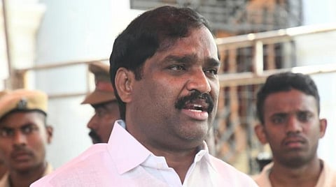 திராவிட மாடலில் 100 ஆண்டுகால திராவிட கொள்கைகளை செயல்படுத்தும் முதல்வர் - வேல்முருகன் பாராட்டு