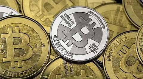 உச்சத்தில் இருந்து 50% வீழ்ச்சி: கடும் சரிவு கண்ட பிட்காயின்; மற்ற கிரிப்டோகரன்சிகளும் தப்பவில்லை