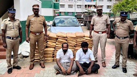 தமிழகத்தில் 2021-ல் ரூ.13 கோடி மதிப்பிலான 13,129 கிலோ கஞ்சா பறிமுதல்: அரசு தகவல்