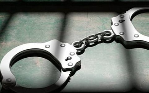 கோவை | ஆன்லைன் வர்த்தகம் மூலம் ரூ.16 லட்சம் மோசடி செய்த புகாரில் தம்பதி மீது வழக்கு