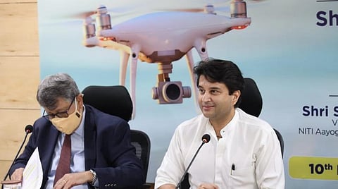 இந்தியாவுக்கு வரும் ஆண்டுகளில் ஒரு லட்சம் ட்ரோன் பைலட் தேவை: மத்திய அமைச்சர் ஜோதிர் ஆதித்ய சிந்தியா தகவல்