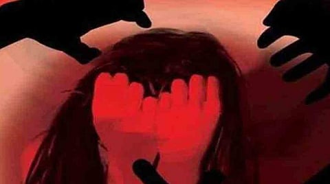 இளம்பெண் பாலியல் வன்கொடுமை வழக்கு: விருதுநகரில் நீதித்துறை நடுவரிடம் பூட்டிய அறையில் சிறுவன் வாக்குமூலம்