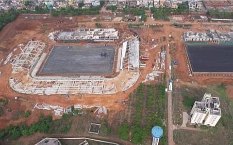 ஒடிசா கட்டி வரும் விளையாட்டு அரங்கம்.