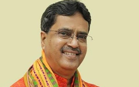 திரிபுரா முதல்வரை மாற்றியது ஏன்? - பின்னணி தகவல்கள்