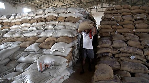 ஏற்றுமதிக்கு இந்தியா தடை எதிரொலி - சர்வதேச சந்தையில் கோதுமை விலை கடும் உயர்வு