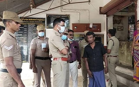 கூடலூர் அருகே மனநலம் பாதித்த பெண் கொலை: சிறுவன் உட்பட இருவர் கைது