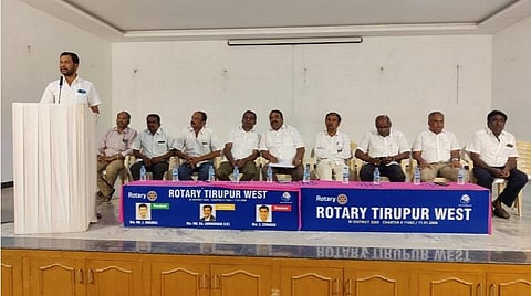 மங்கலத்தில் கோவை, திருப்பூர் மாவட்ட ஜவுளி உற்பத்தியாளர்கள் உற்பத்தியாளர்கள் கூட்டமைப்பின் கூட்டம் நடந்தது.