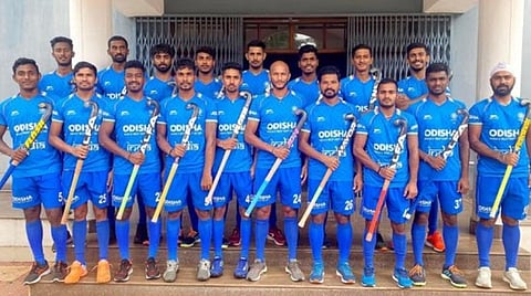 ஆசிய ஹாக்கி கோப்பை தொடரில் பங்கேற்றுள்ள இந்திய அணி வீரர்கள்.