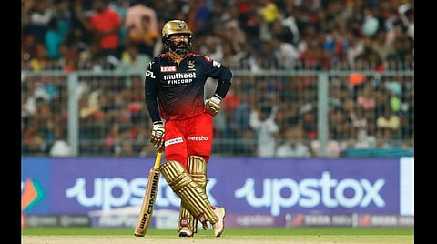 தினேஷ் கார்த்திக்.