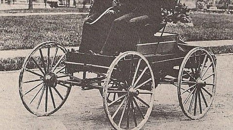 மே 30, உலகின் முதல் வாகன விபத்து நடந்த தினம்