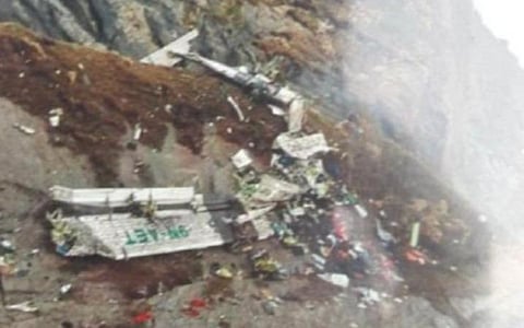 நேபாளத்தில் விமான விபத்து: உயிரிழந்தவர்களில் 21 பயணிகளின் உடல்கள் இதுவரை மீட்பு