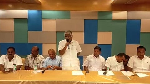 தமிழ்நாடு கல்குவாரி மற்றும் கிரசர் லாரி உரிமையாளர்கள் சங்கத்தின் மாநில நிர்வாகிகள் ஆலோசனைக் கூட்டம்.