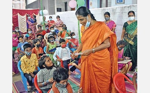 இல்லம் தேடி கல்வி மையங்களில் வாசிப்பு மராத்தான் இயக்கம் - ஜூன் 12 வரை நடைபெறுகிறது