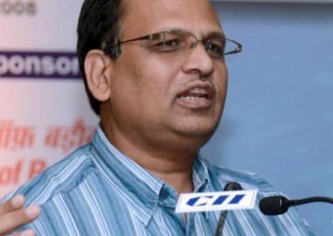 டெல்லி சுகாதார அமைச்சர் சத்யேந்திரா ஜெயின்