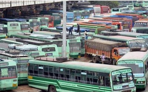 செல்போனுடன் இயர்போன் கட்டாயம்; பேருந்தில் தேவையற்ற இரைச்சலை கட்டுப்படுத்த நடவடிக்கை தேவை: போக்குவரத்து துறை செயலருக்கு பரிந்துரை