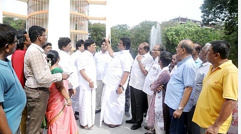 சென்னை அண்ணா நகர் டவர் பூங்கா சீரமைப்பு: திட்ட மதிப்பீடு தயாரிக்க அறிவுறுத்தல்