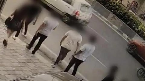 ஹைதராபாத் சிறுமி பாலியல் வன்கொடுமை: 'பப்பிற்குள் இருந்தே சதித் திட்டம்' - ஓவைஸி கட்சி எம்எல்ஏ மகன் கைது