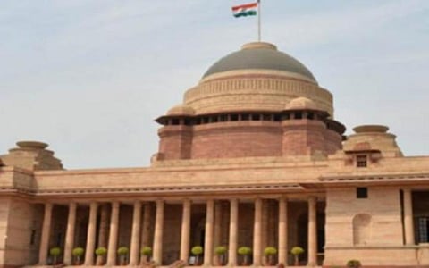 குடியரசுத் தலைவர் தேர்தல்: வெற்றி வாய்ப்பு குறைவு என்ற சூழலிலும் பொது வேட்பாளரை நிறுத்த எதிர்க்கட்சிகள் தீவிரம்