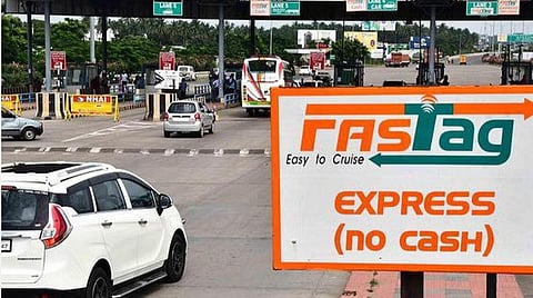 முடிவுக்கு வருகிறதா பாஸ்டேக்? - சுங்கச்சாவடிகளில் விரைவில் புதிய வசூல் முறை அறிமுகம்