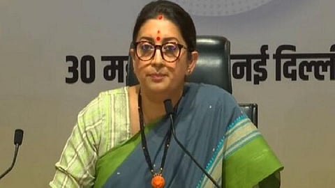 'விசாரணை அமைப்புக்கு அழுத்தம் கொடுக்கும் முயற்சி' - காங்., பேரணிக்கு அமைச்சர் ஸ்மிருதி இரானி கண்டனம்