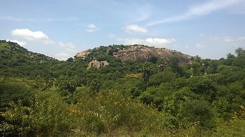 ஆர்மா மலைக் குகை ஓவியங்கள்|காற்றில் கரையும் கம்பீரம்