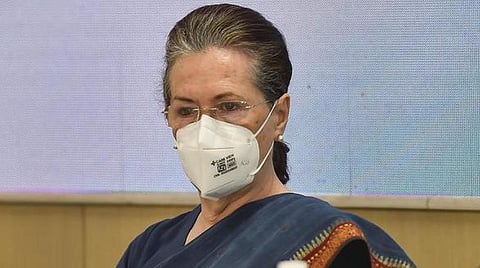 'மூக்கில் இருந்து ரத்தம் கசிவு' - சோனியா காந்திக்கு சுவாசப் பாதையில் பூஞ்சை தொற்று