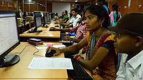 பொறியியல் சேர்க்கை கலந்தாய்வுக்கு மாணவர்கள் இன்று முதல் விண்ணப்பிக்கலாம்