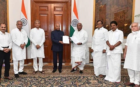 அக்னி பாதை திட்டம்; ராகுல் காந்தி மீதான விசாரணைக்கு எதிர்ப்பு - ஜனாதிபதியிடம் முறையிட்ட காங்கிரஸ்