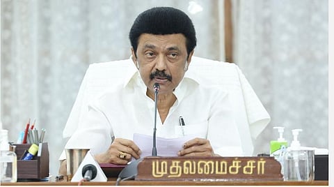 கோயில் பெருந்திட்ட பணி குறித்து முதல்வர் ஆய்வு - பணிகளை சிறப்பாக மேற்கொள்ள அதிகாரிகளுக்கு அறிவுறுத்தல்