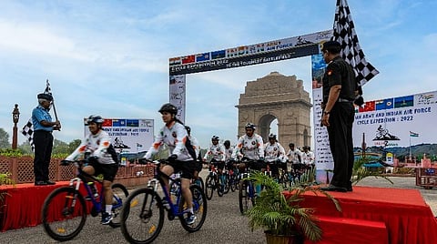 24 நாட்களில் 1,600கி.மீ: டெல்லியில் இருந்து கார்கிலுக்கு சைக்கிளில் வீரர்கள் பயணம் 