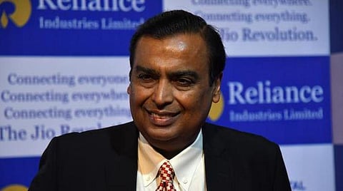 ரிலையன்ஸ் லாபம் பீப்பாய்க்கு 12 டாலர் குறையும்; புதிய வரியால் நஷ்டத்தை ஈடுகட்டிய மத்திய அரசு