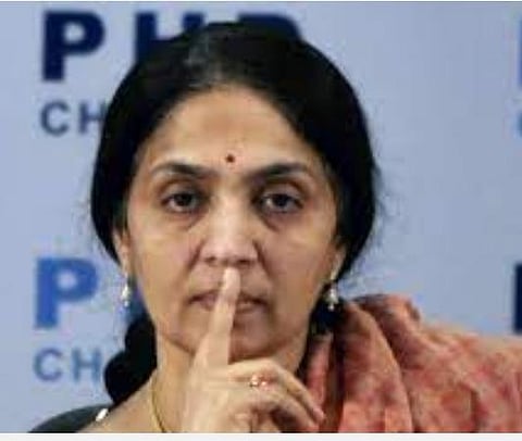 தொலைபேசி ஒட்டுக்கேட்பு புகார்: சித்ரா ராமகிருஷ்ணன் மீது மேலும் ஒரு வழக்குப்பதிவு