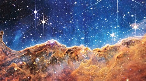 கரினா புகையுரு