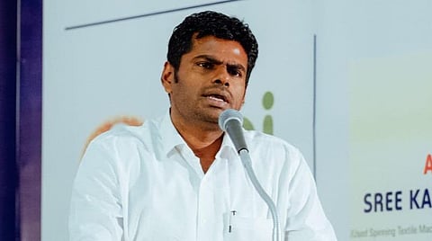 என்ன சமூக நீதியை இவர்கள் பேசுகின்றனர்? - பெரியார் பல்கலை. சர்ச்சையில் அண்ணாமலை கேள்வி