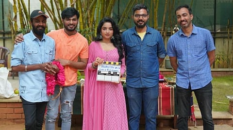 ஹீரோவாக அறிமுகமாகும் நடிகர் ரக்‌ஷன் - பூஜையுடன் படப்பிடிப்பு துவக்கம்