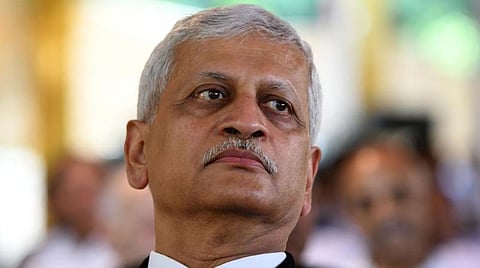 7 மணிக்கு மாணவர்கள் பள்ளி வரும்போது காலை 9 மணிக்கு நீதிபதிகள் பணிக்கு வர முடியாதா? - உச்ச நீதிமன்ற மூத்த நீதிபதி கேள்வி