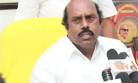 காவல்துறையையும், முதல்வரையும் குறை கூற பழனிசாமிக்கு தகுதி இல்லை: அமைச்சர் வேலு கண்டனம்