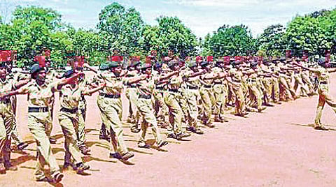 நாளைய தலைவரை உருவாக்கும் பள்ளி மன்றங்கள்