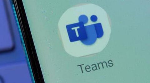 சர்வதேச அளவில் முடங்கிய ‘டீம்ஸ்’ சேவை: மீம்ஸுடன் கொண்டாடிய பல்வேறு நிறுவன ஊழியர்கள்