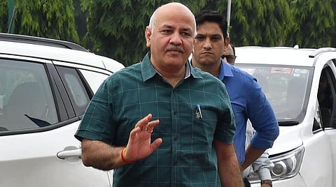 சிபிஐ விசாரணைக்கு துணை நிலை ஆளுநர் பரிந்துரை - டெல்லி துணை முதல்வர் மணீஷ் சிசோடியா மீது குற்றச்சாட்டு