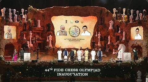 சென்னை செஸ் ஒலிம்பியாட் விழா மேடையில் பிரதமர் மோடி