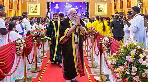 “உங்களுக்கு எனது வாழ்த்துகள், எஞ்ஜாய்” - அண்ணா பல்கலை., மாணவர்களை நெகிழ்ச்சியில் ஆழ்த்திய பிரதமர்