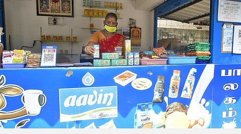 குடிநீர் பாட்டில் தயாரிக்க ஆவின் திட்டம்; சினிமா விளம்பரங்களை வெளியிடவும் ஆலோசனை