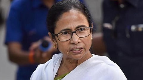 டெல்லி சென்றார் மம்தா - பிரதமரை சந்திக்க திட்டம்