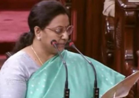 சிறப்பு ரயில் என்ற பெயரில் அதிக கட்டணம் வசூலிப்பதை நிறுத்துக: மாநிலங்களவையில் கனிமொழி சோமு வலியுறுத்தல்